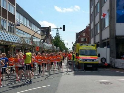 Orange und gelb beim Matjeslauf